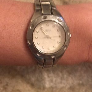 Vintage Fossil silver toned watch